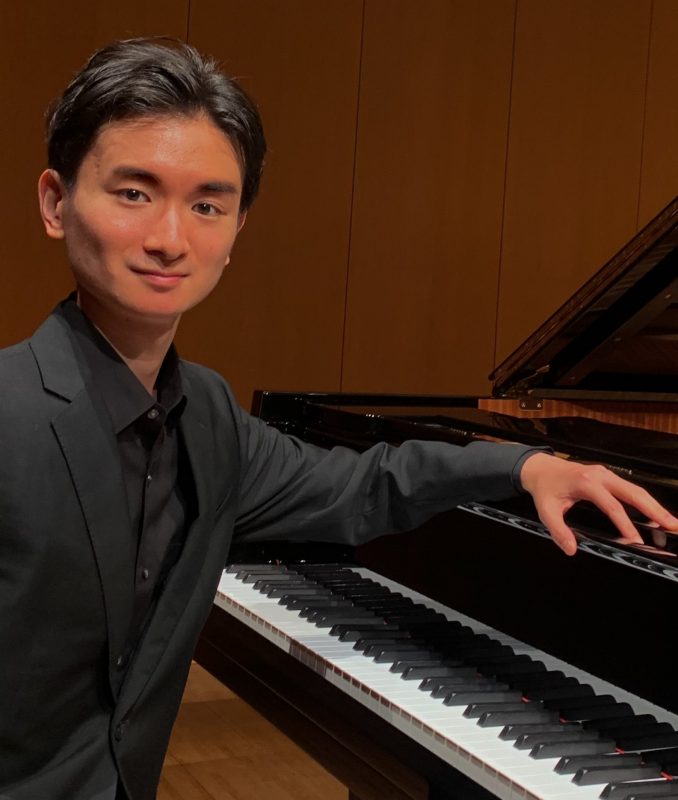 児島 響（ピアノ）Hibiki Kojima, piano 画像